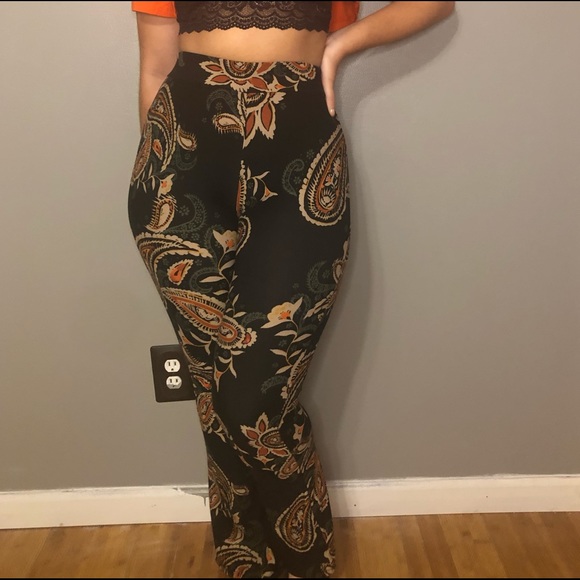 Floral High Waist Flare Bell Bottom Pants - Picture 4 of 6